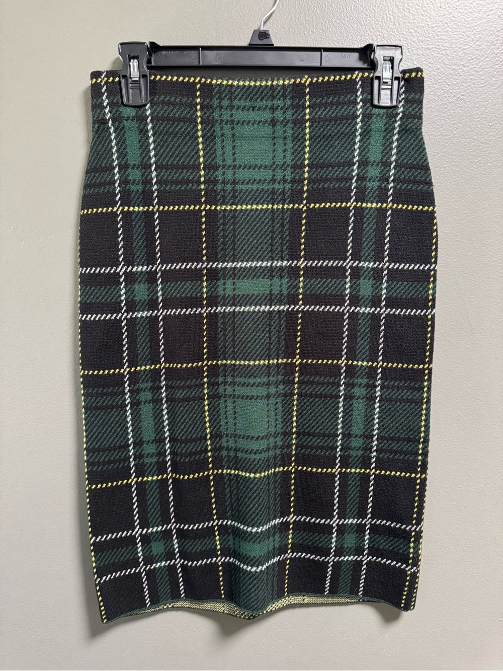 Ann Taylor Black and Green Plaid Pencil Skirt Outlander Sassenach Vibes size SP
